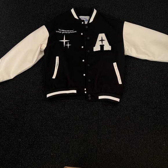 Black and white varsity jacket - Picture 1 of 3